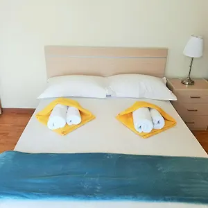 https://16-sandy-beach.protaras-cy-hotels.com